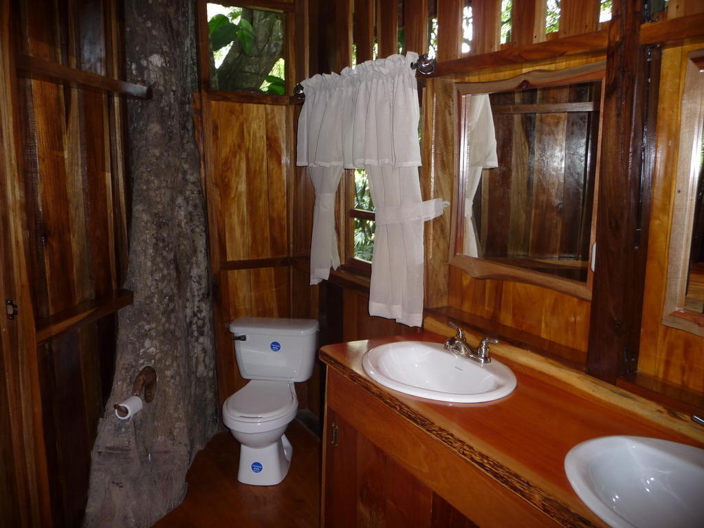 Topos Tree House كويتا الغرفة الصورة
